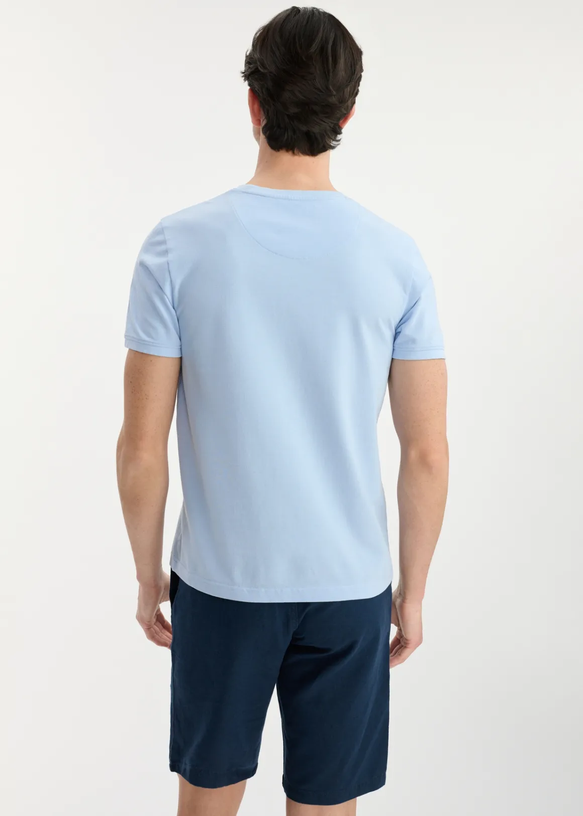 Błękitny T-shirt męski z bawełny