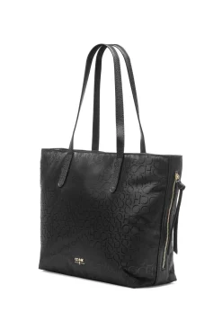 Czarna shopperka damska z monogramem