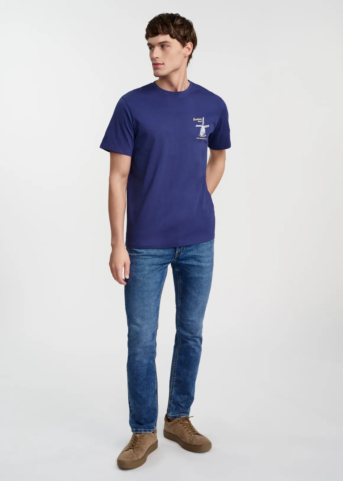 Granatowy bawełniany t-shirt z nadrukiem