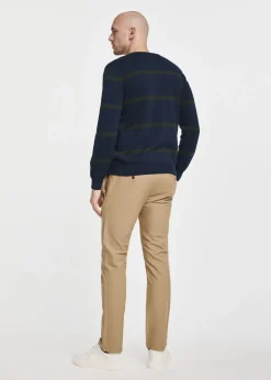 Granatowy sweter męski w paski