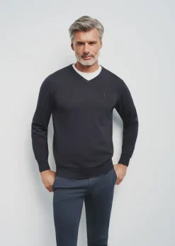 Granatowy sweter męski z logo