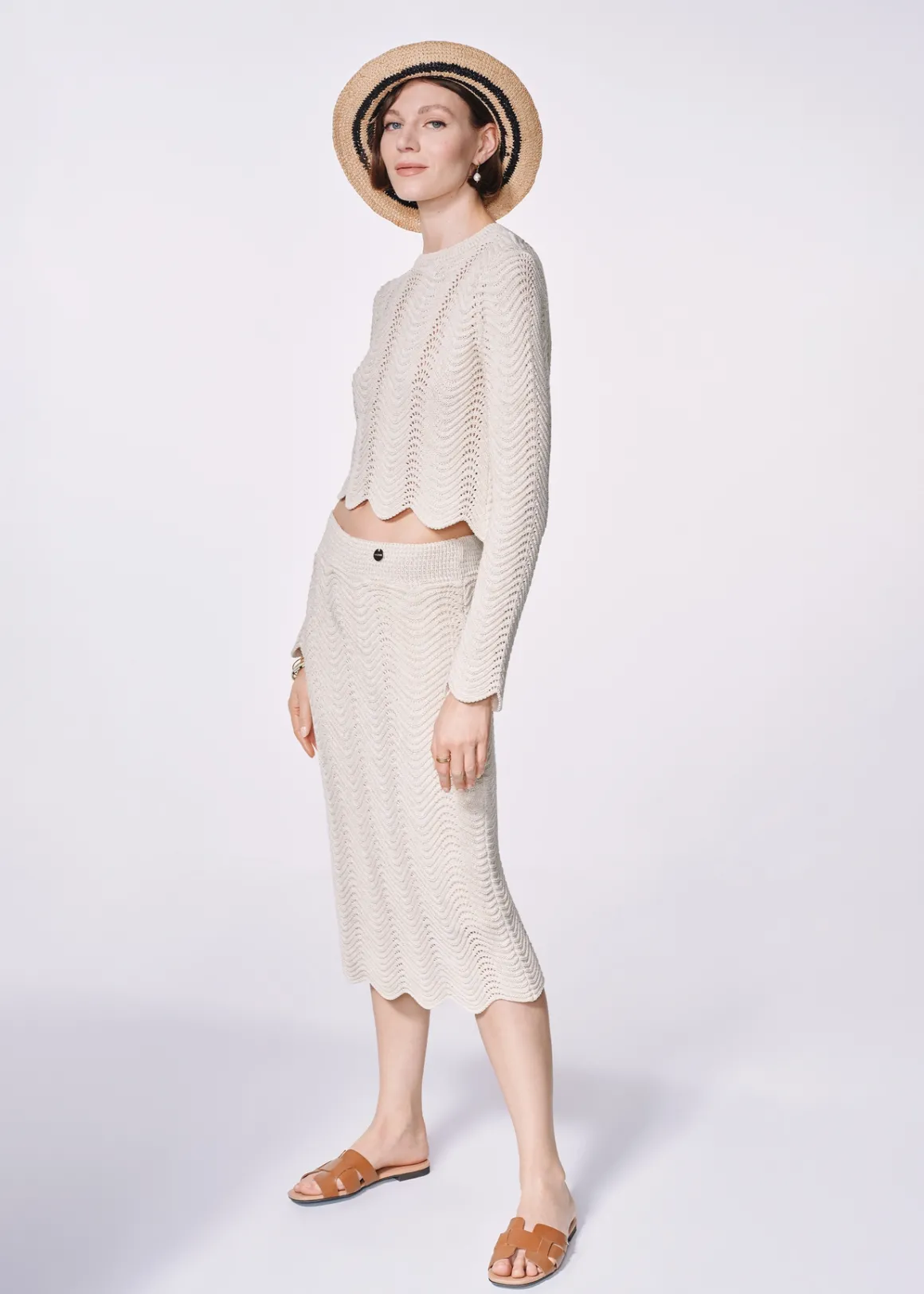 Kremowa ażurowa spódnica damska