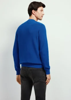 Niebieski sweter męski