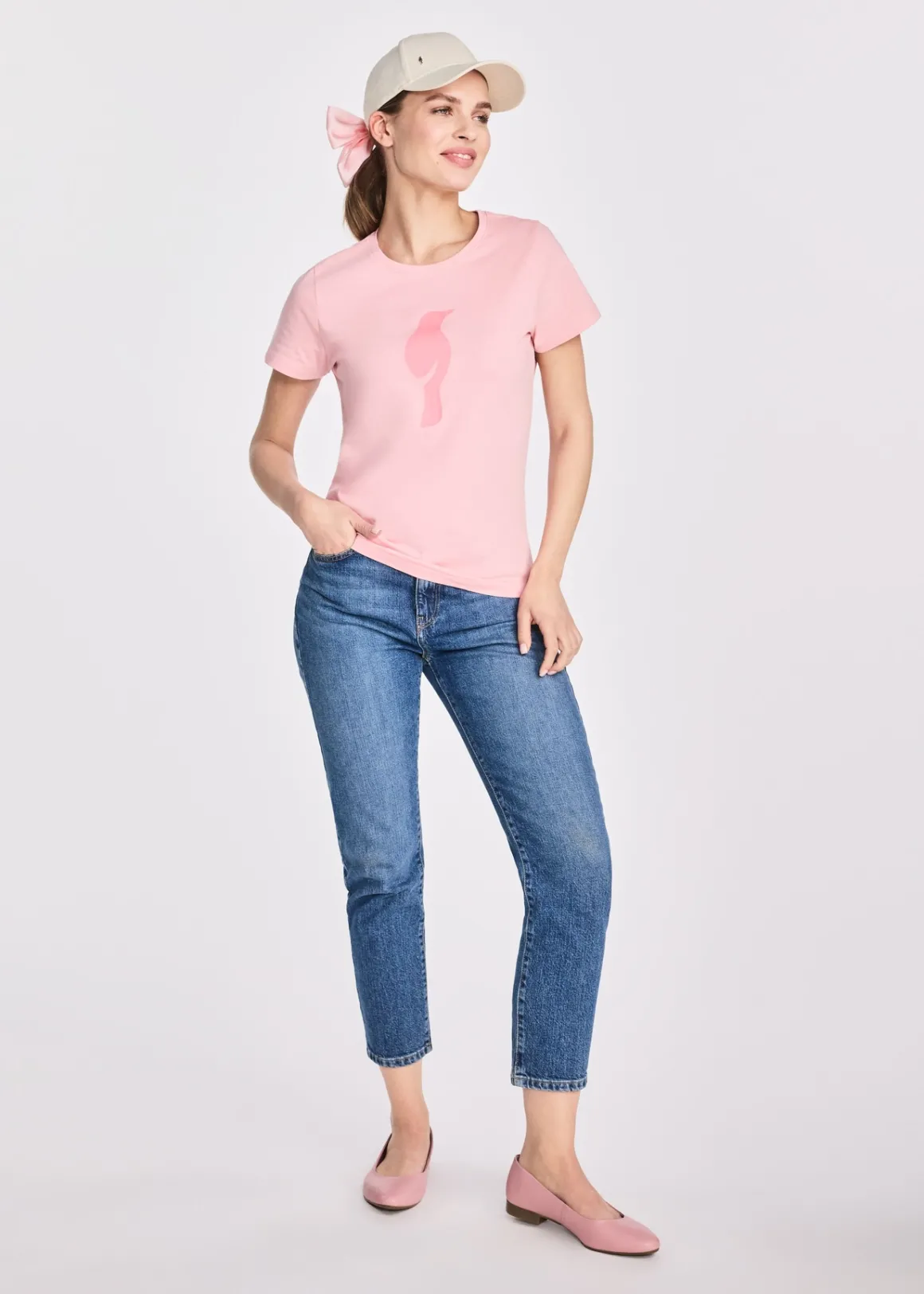 Różowy t-shirt damski z logo