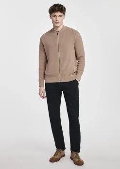 Sweter męski na suwak w kolorze camelowym